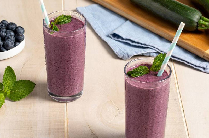 Creamy Zucchini Blueberry Smoothie