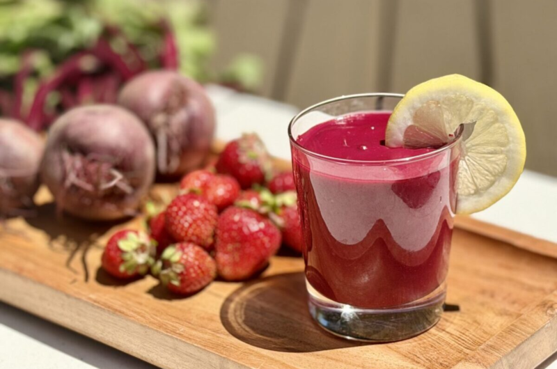Vibrant Beet and Berry Smoothie